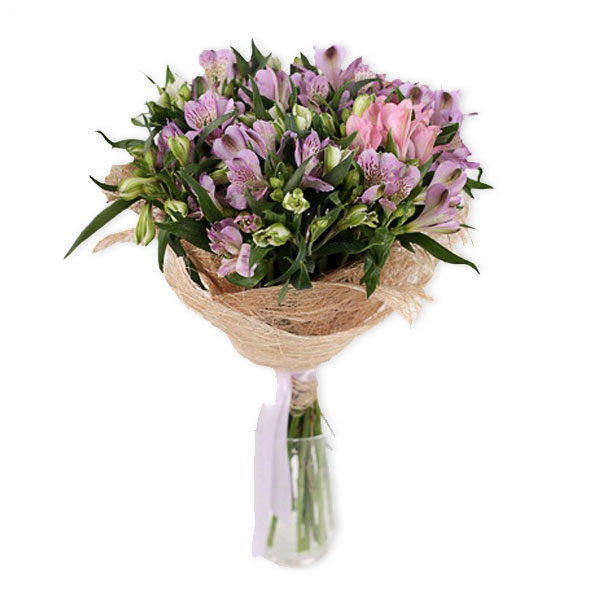 images/products/bouquet-of-15-lilac-alstroemerias-in-the-package.jpg