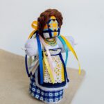 Лялька мотанка український оберіг ручної роботи у національному костюмі на подарунок