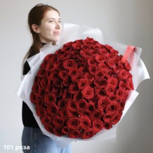 Букет 101 червона троянда Гран-прі