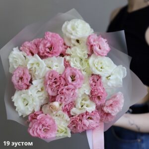 Букет із 19 еустом